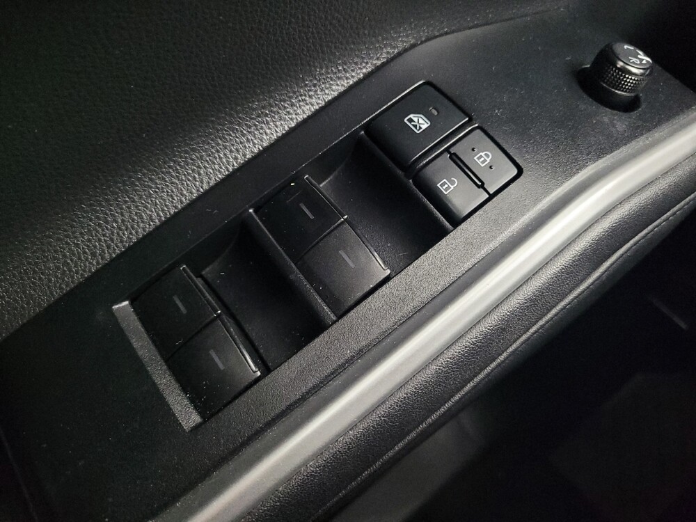 2020 Toyota Highlander in Antioch, TN 37013 - 18085071 27