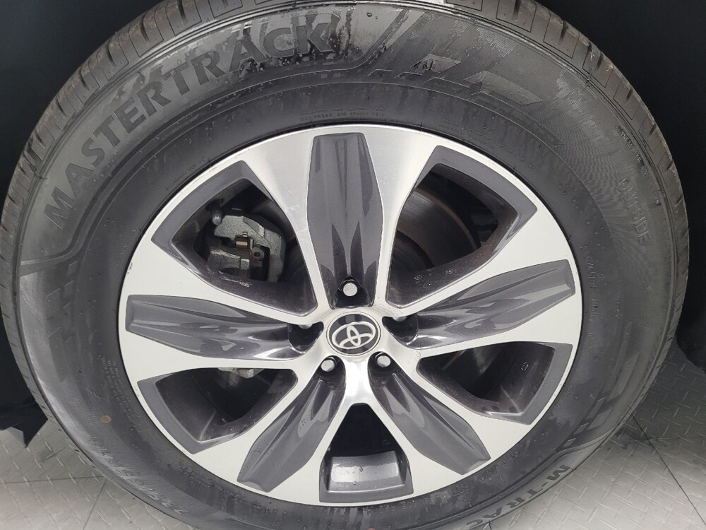 2020 Toyota Highlander in Antioch, TN 37013 - 18085071 31