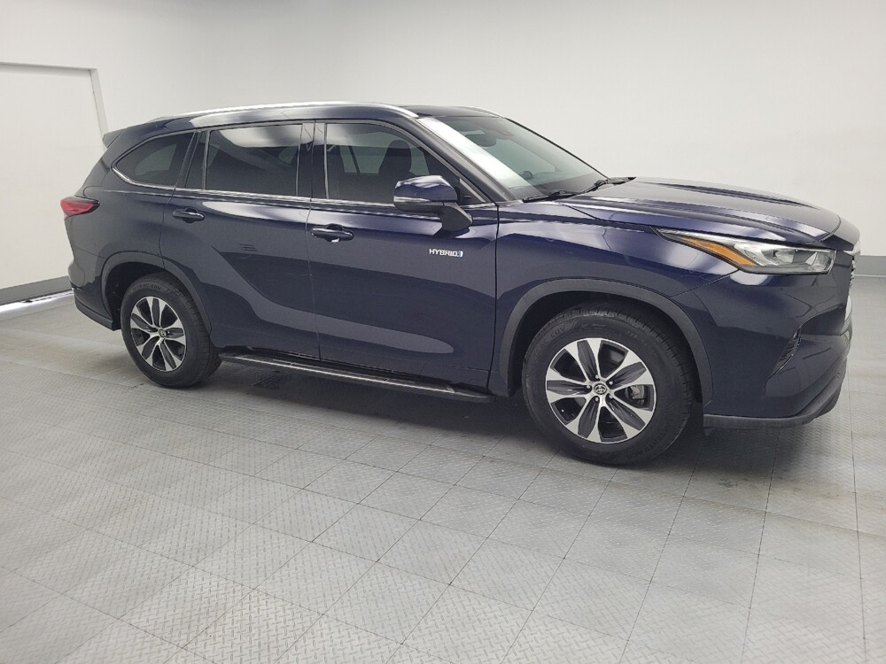2020 Toyota Highlander in Antioch, TN 37013 - 18085071 11