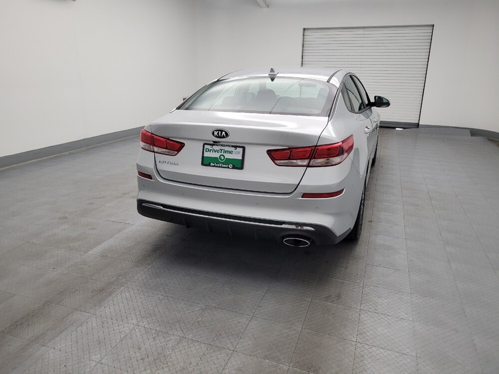 2019 Kia Optima in Columbus, OH 43231 - 18085073 7
