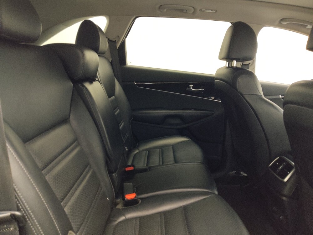 2020 Kia Sorento in Marietta, GA 30062 - 18085079 19