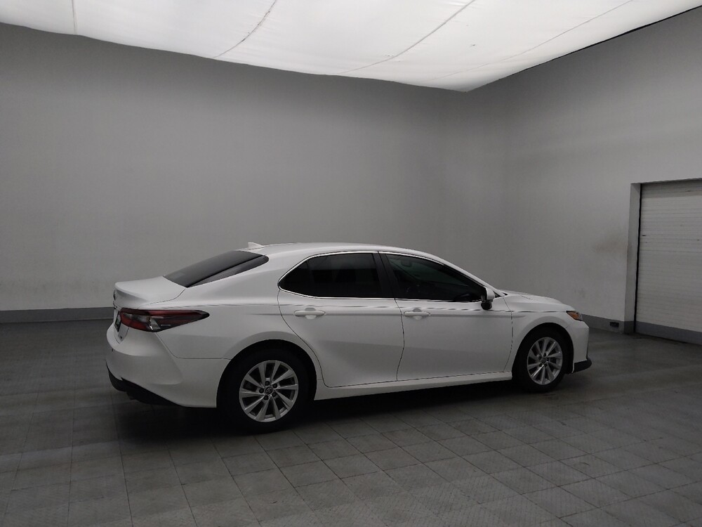 2022 Toyota Camry in Marietta, GA 30062 - 18085083 10