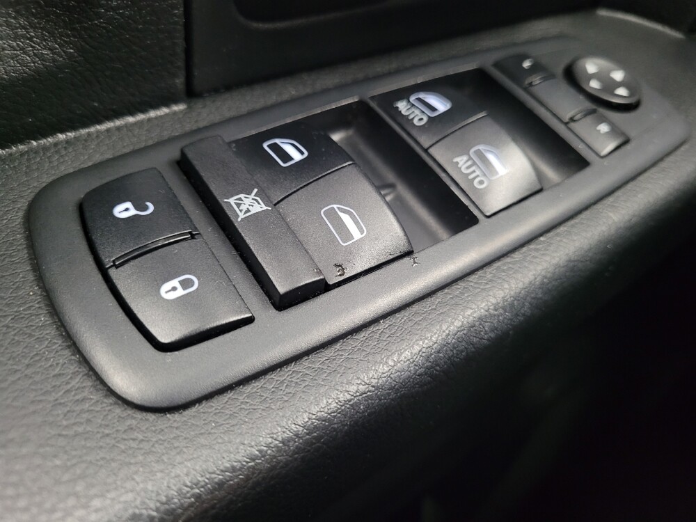 2018 RAM 1500 in Memphis, TN 38115 - 18085086 27