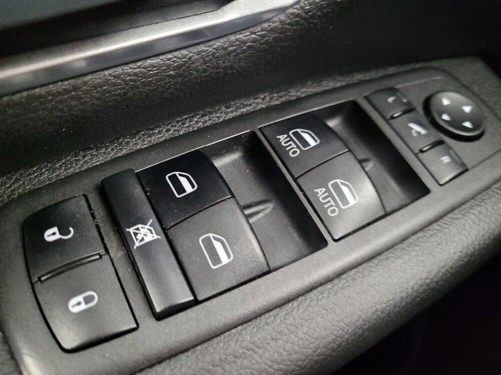 2022 RAM 1500 in St. Louis, MO 63136 - 18085087 27