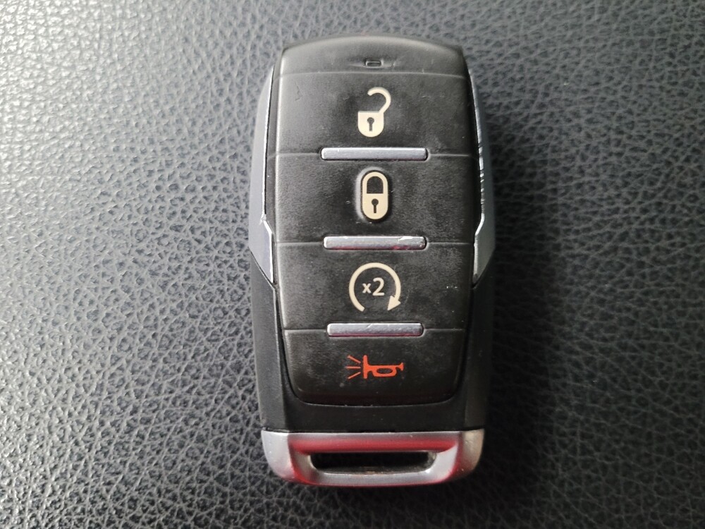 2022 RAM 1500 in St. Louis, MO 63136 - 18085087 32