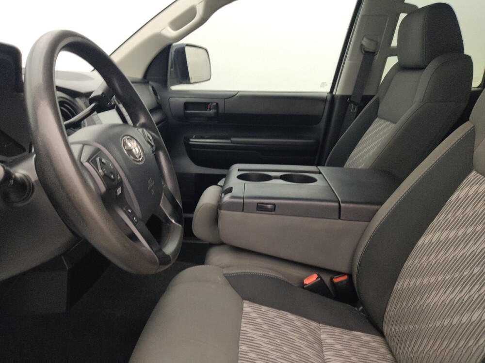 2018 Toyota Tundra in Tampa, FL 33612 - 18085090 17