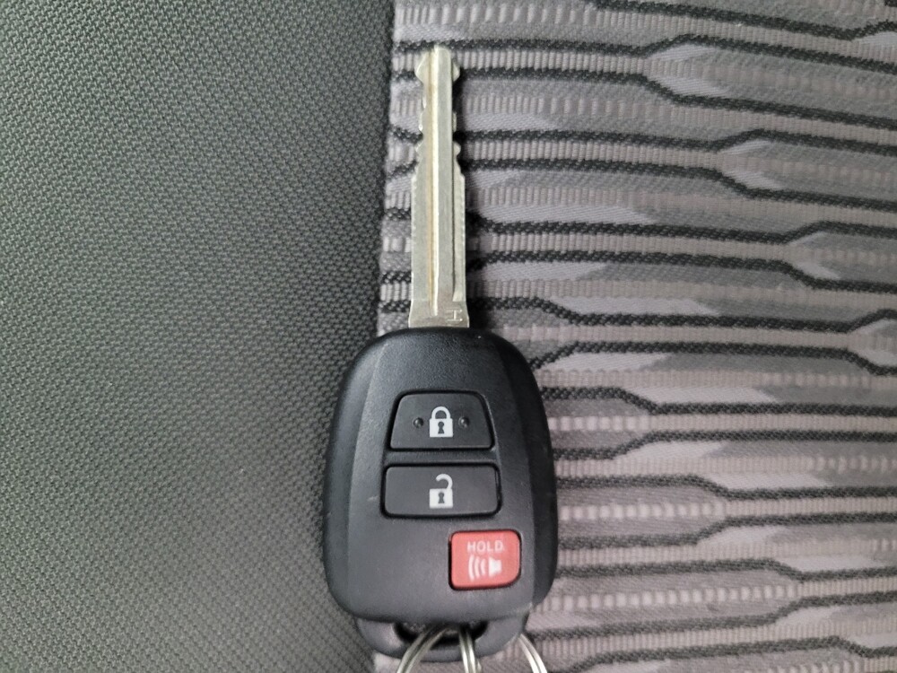 2018 Toyota Tundra in Tampa, FL 33612 - 18085090 32