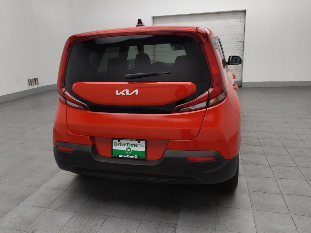 2022 Kia Soul in Columbus, GA 31909 - 18085105 7