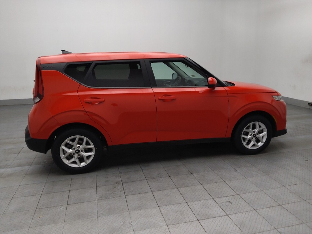 2022 Kia Soul in Columbus, GA 31909 - 18085105 10