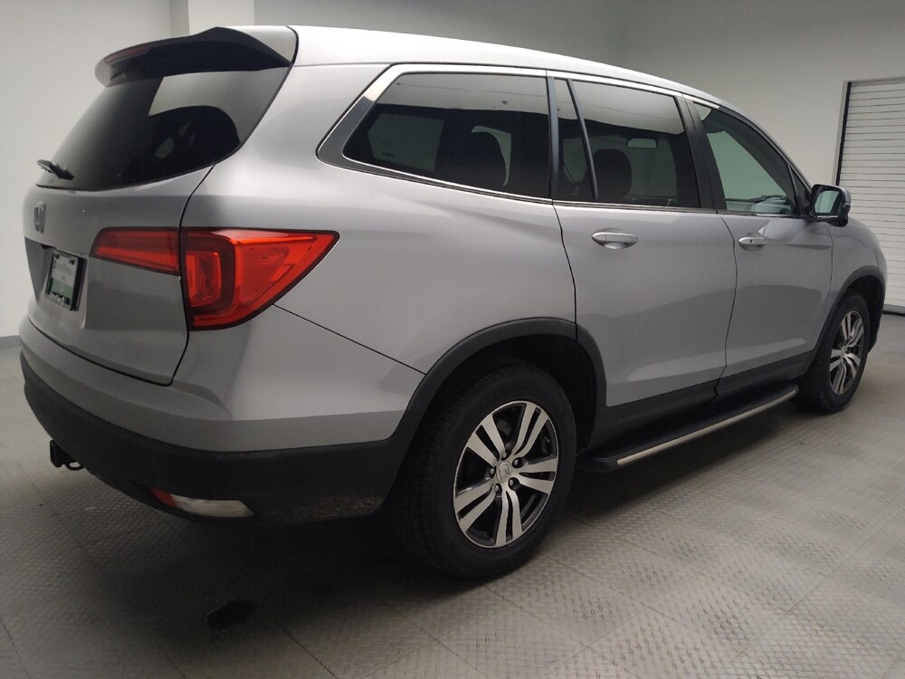 2016 Honda Pilot in Taylor, MI 48180 - 18085106 10