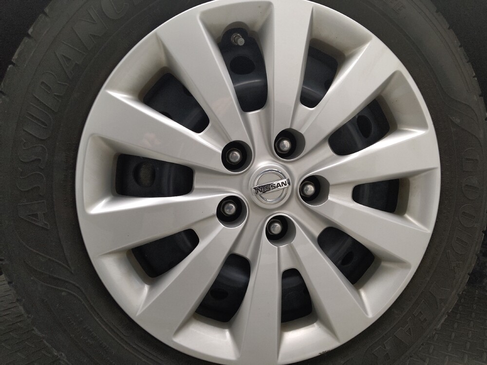 2017 Nissan Altima in Ft Wayne, IN 46805 - 18085107 31