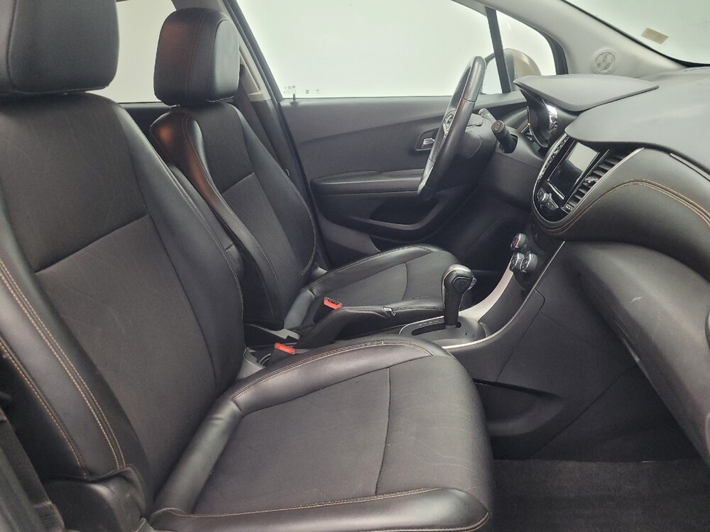 2020 Chevrolet Trax in Indianapolis, IN 46222 - 18085109 21