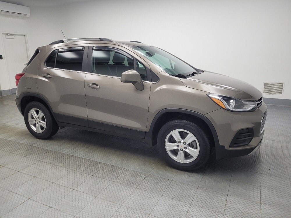 2020 Chevrolet Trax in Indianapolis, IN 46222 - 18085109 11