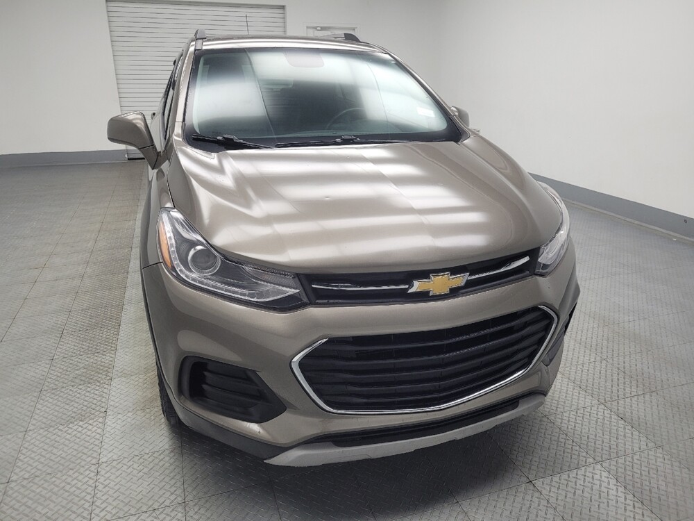 2020 Chevrolet Trax in Indianapolis, IN 46222 - 18085109 14
