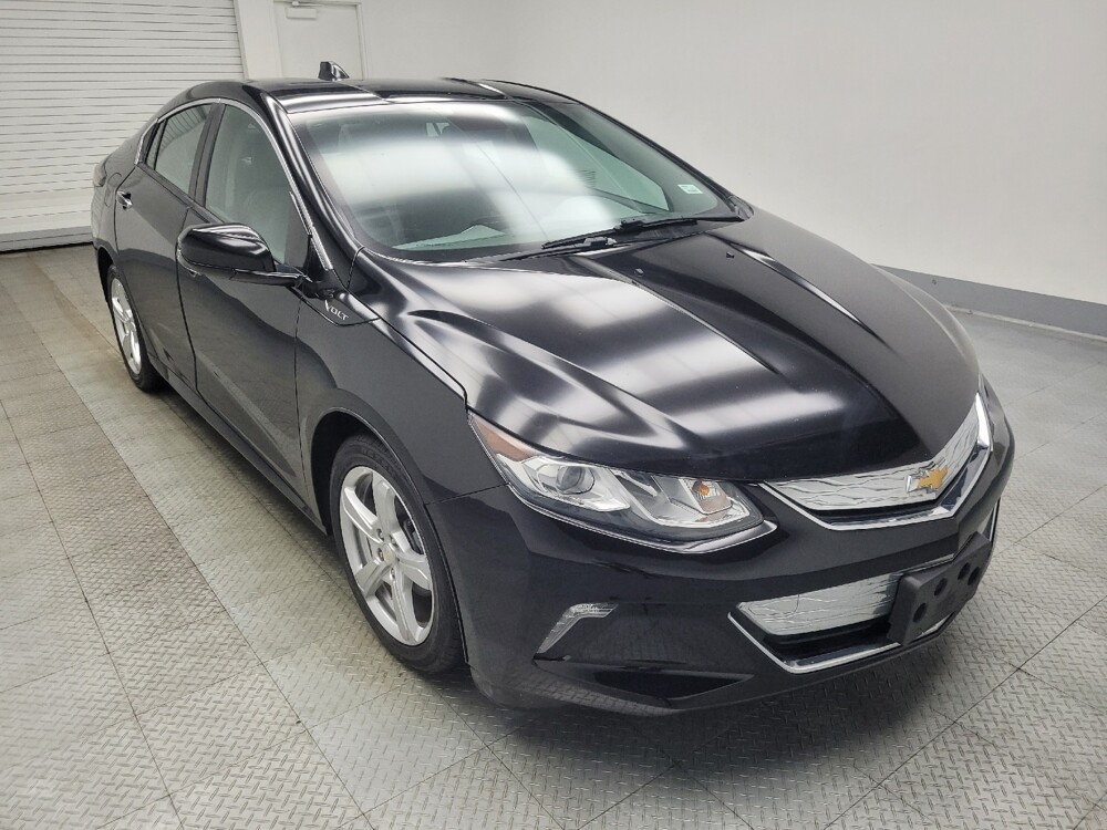 2017 Chevrolet Volt in Indianapolis, IN 46219 - 18085110 13