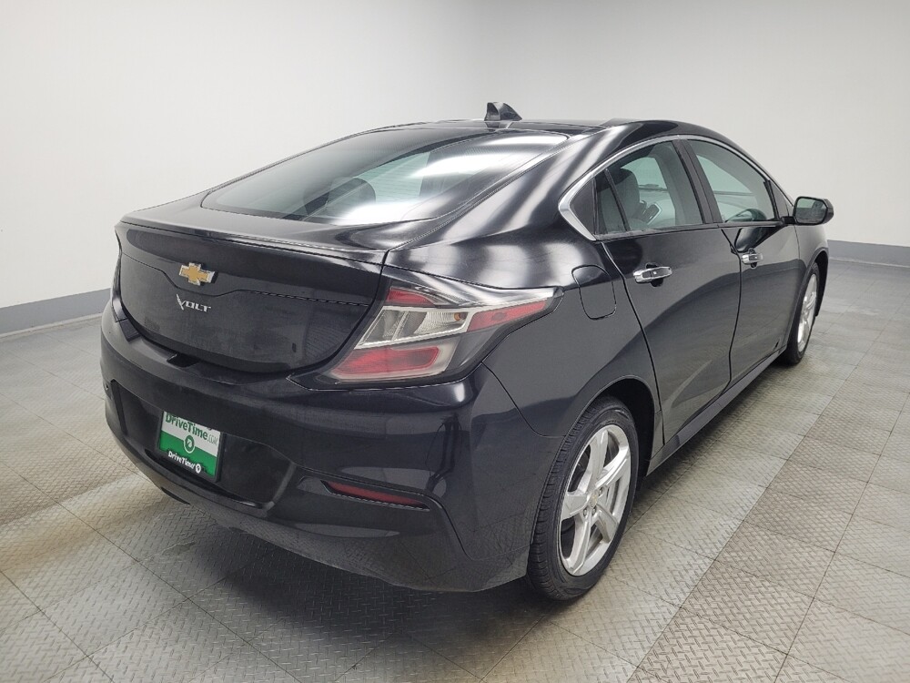 2017 Chevrolet Volt in Indianapolis, IN 46219 - 18085110 9