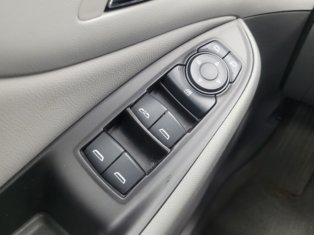 2017 Chevrolet Volt in Indianapolis, IN 46219 - 18085110 27