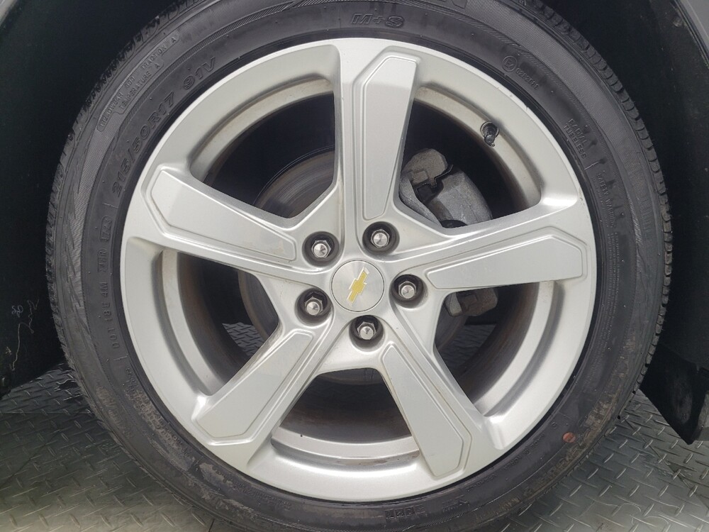 2017 Chevrolet Volt in Indianapolis, IN 46219 - 18085110 31