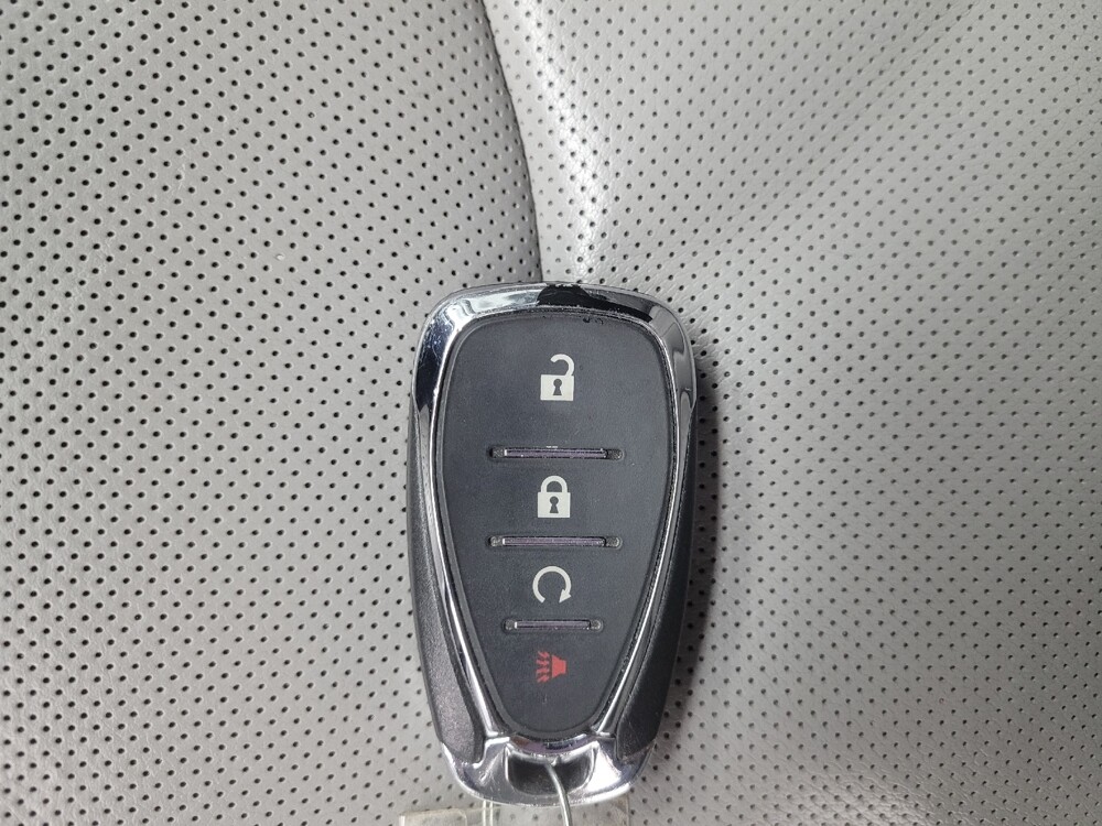 2017 Chevrolet Volt in Indianapolis, IN 46219 - 18085110 32