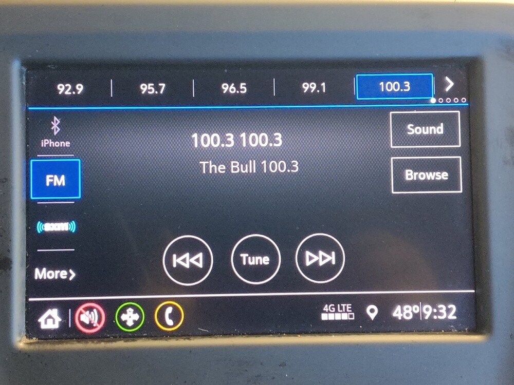 2020 Chevrolet Equinox in Live Oak, TX 78233 - 18085113 25