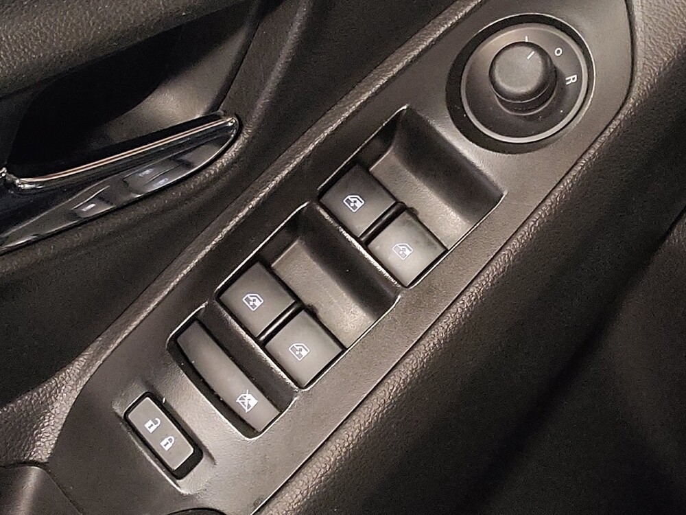 2021 Chevrolet Trax in Savannah, GA 31419 - 18085115 27