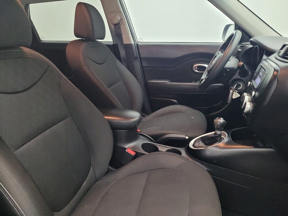 2019 Kia Soul in Savannah, GA 31419 - 18085117 21