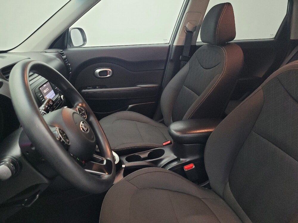 2019 Kia Soul in Savannah, GA 31419 - 18085117 17