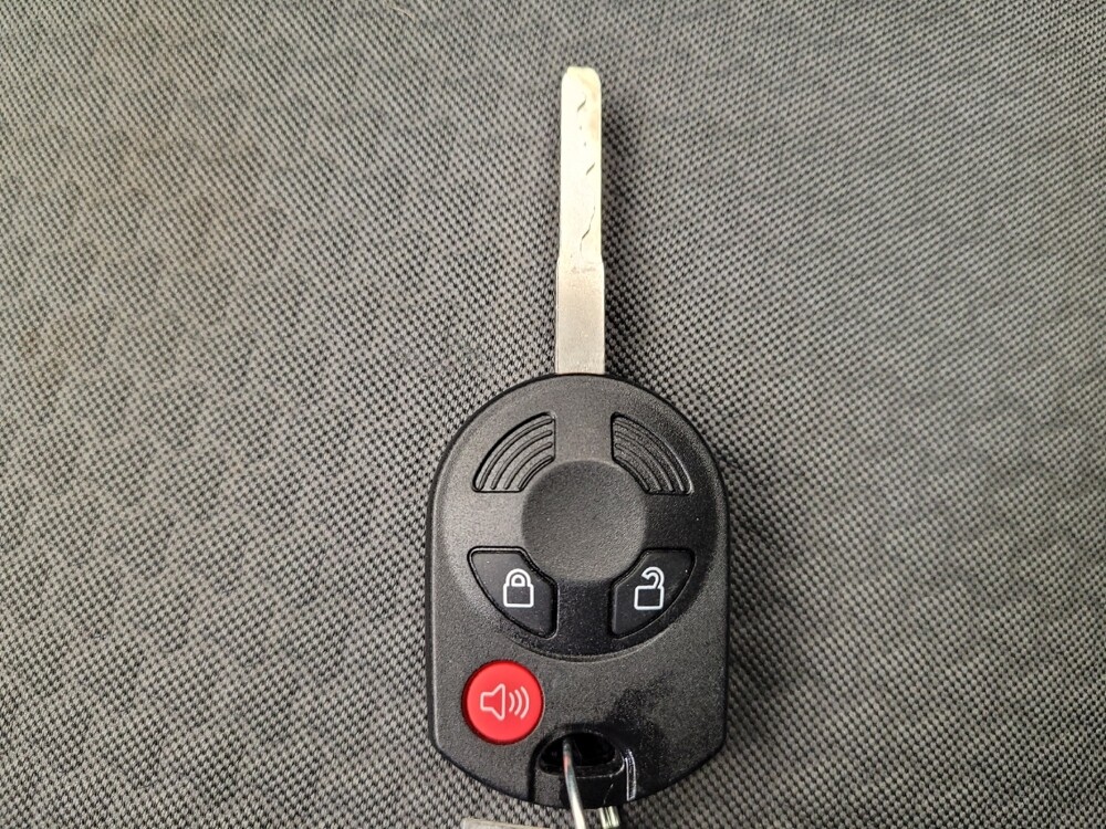 2017 Ford Escape in Toledo, OH 43617 - 18085119 32