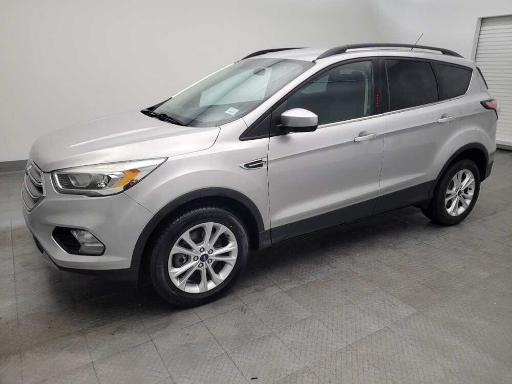 2017 Ford Escape in Toledo, OH 43617 - 18085119 2