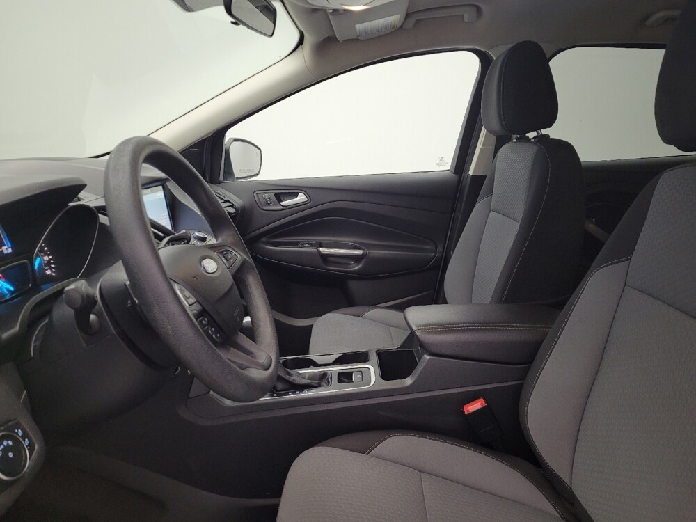 2017 Ford Escape in Toledo, OH 43617 - 18085119 17