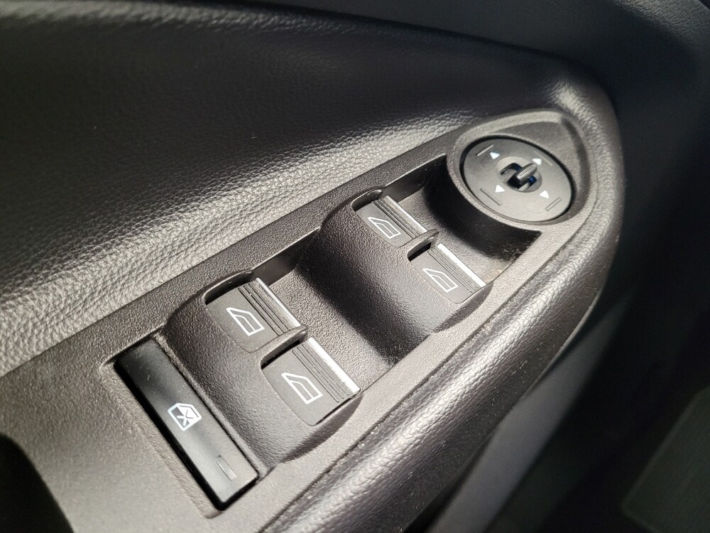 2017 Ford Escape in Toledo, OH 43617 - 18085119 27