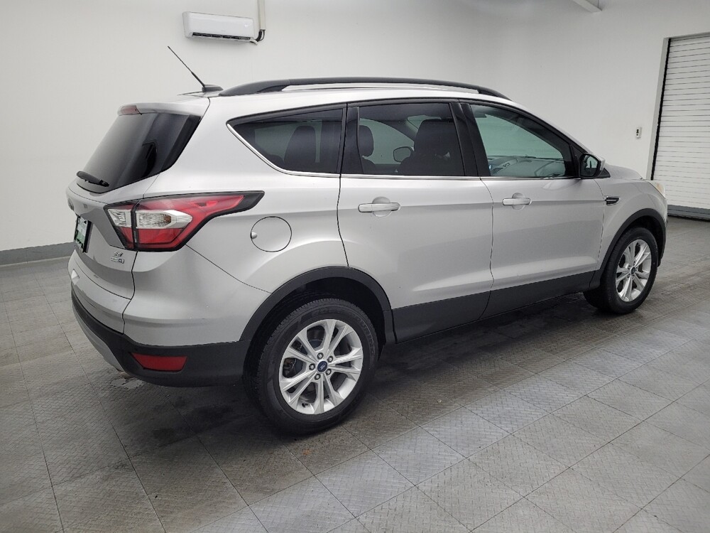 2017 Ford Escape in Toledo, OH 43617 - 18085119 10