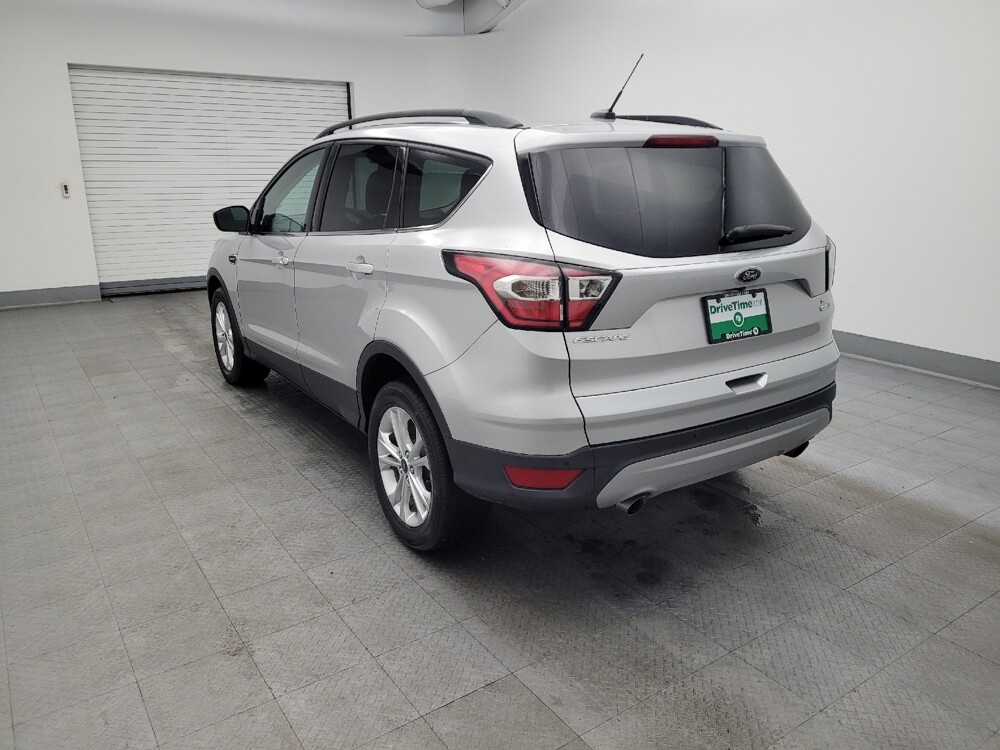 2017 Ford Escape in Toledo, OH 43617 - 18085119 5