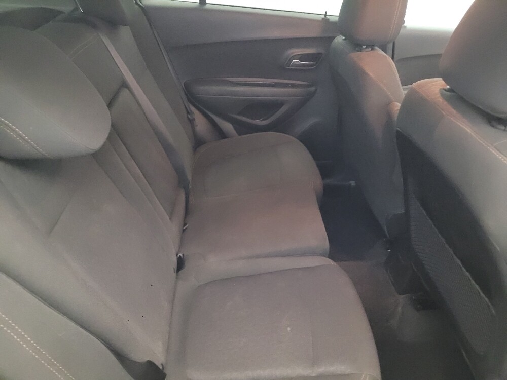 2019 Chevrolet Trax in Glen Burnie, MD 21061 - 18085130 19