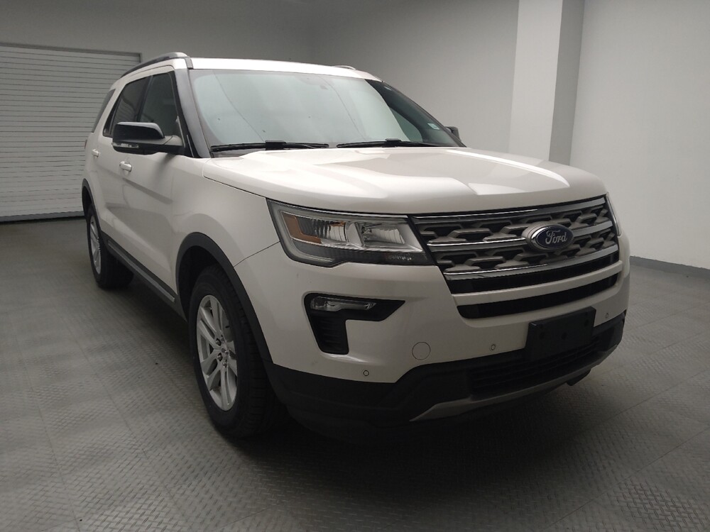2018 Ford Explorer in Taylor, MI 48180 - 18085132 13