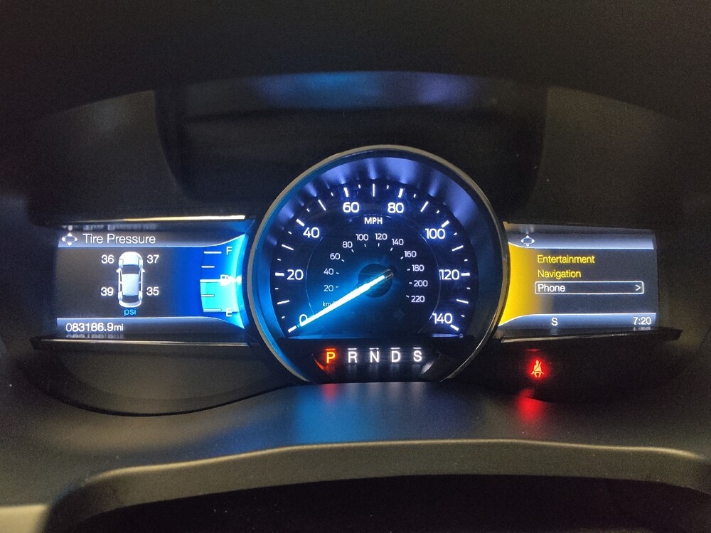 2018 Ford Explorer in Taylor, MI 48180 - 18085132 23