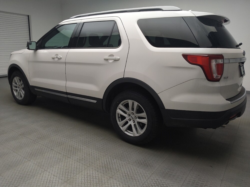 2018 Ford Explorer in Taylor, MI 48180 - 18085132 3