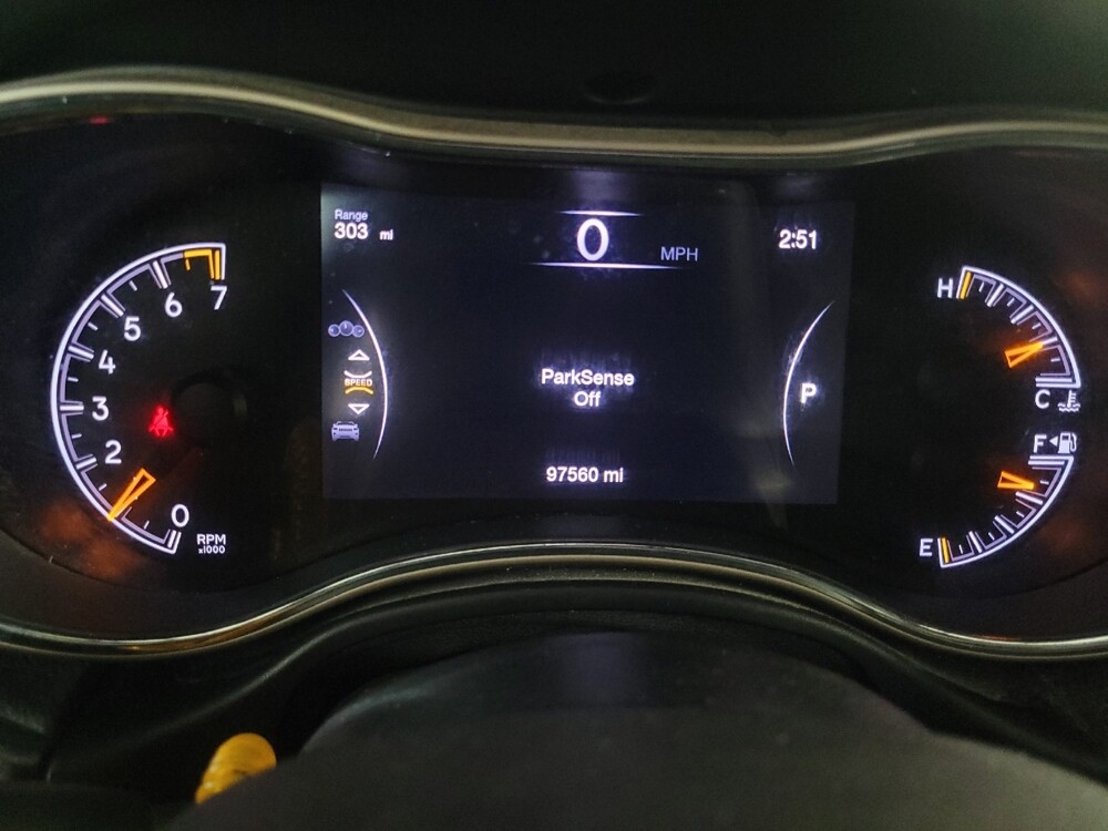 2017 Jeep Grand Cherokee in Stone Mountain, GA 30083 - 18085136 23