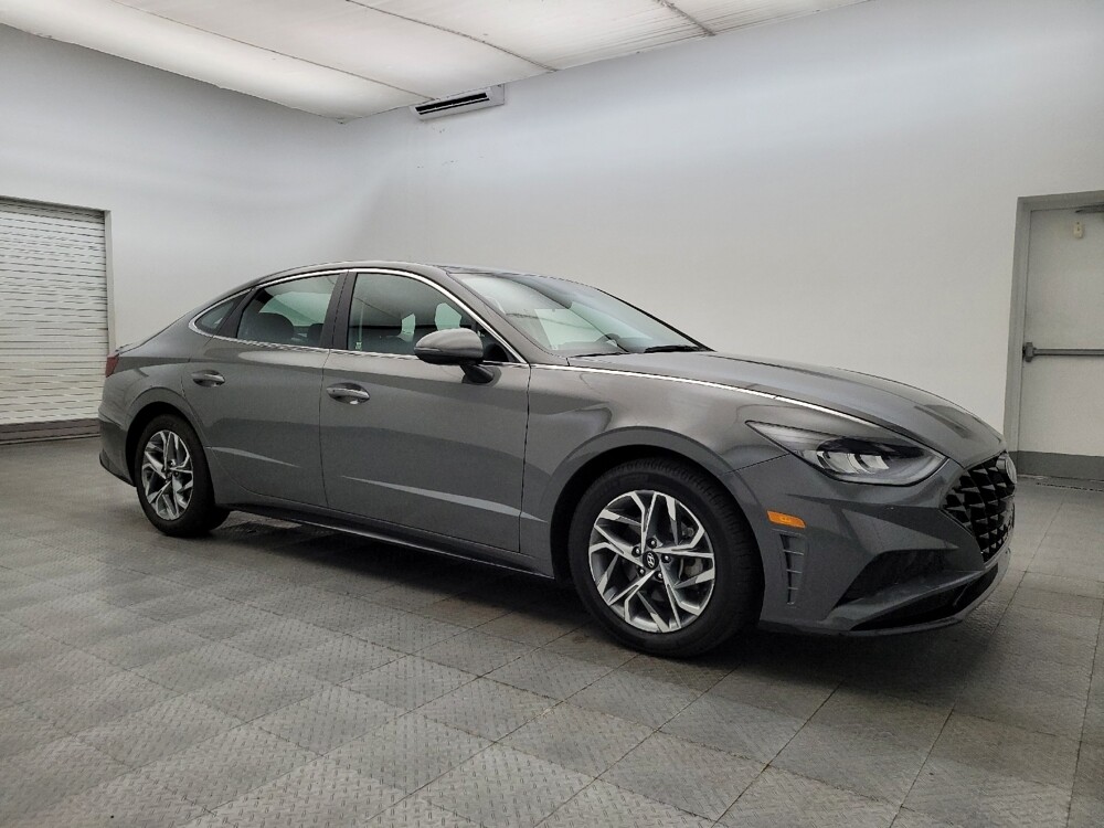 2022 Hyundai Sonata in Glendale, AZ 85301 - 18085141 11