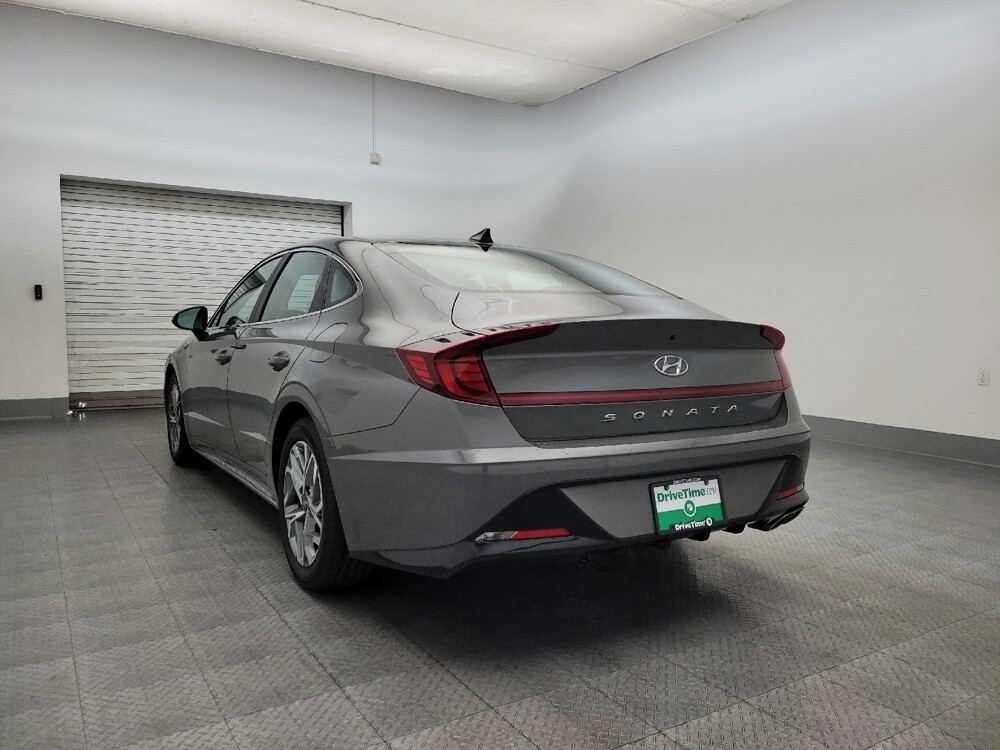 2022 Hyundai Sonata in Glendale, AZ 85301 - 18085141 5