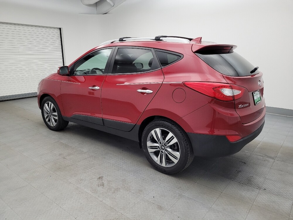 2015 Hyundai Tucson in Cincinnati, OH 45255 - 18085150 3