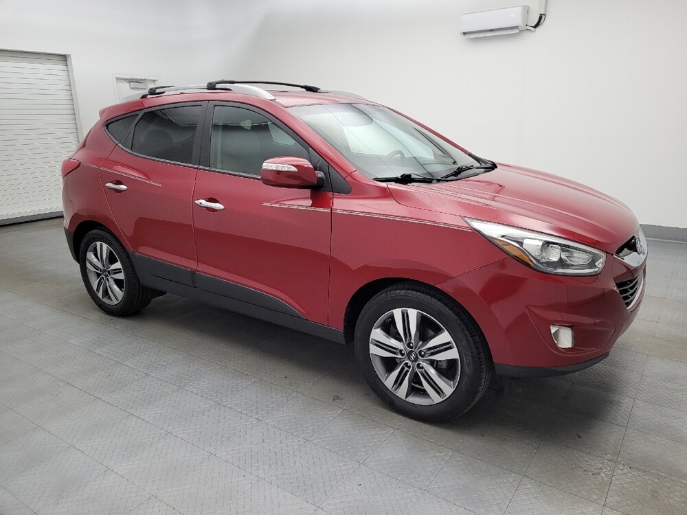 2015 Hyundai Tucson in Cincinnati, OH 45255 - 18085150 11