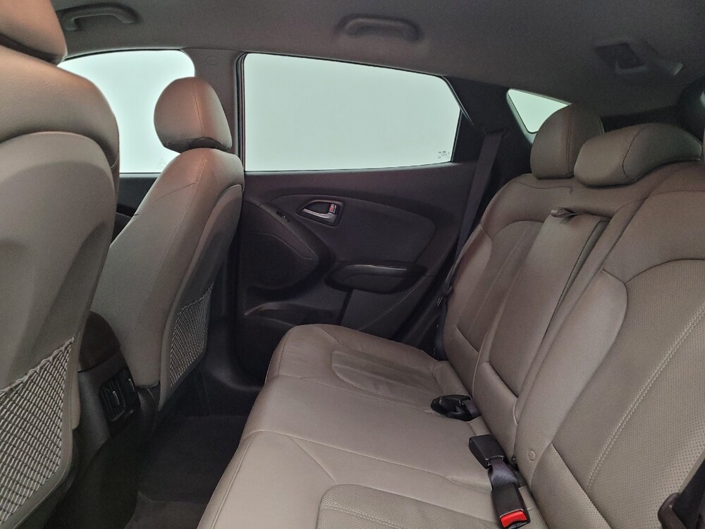 2015 Hyundai Tucson in Cincinnati, OH 45255 - 18085150 18