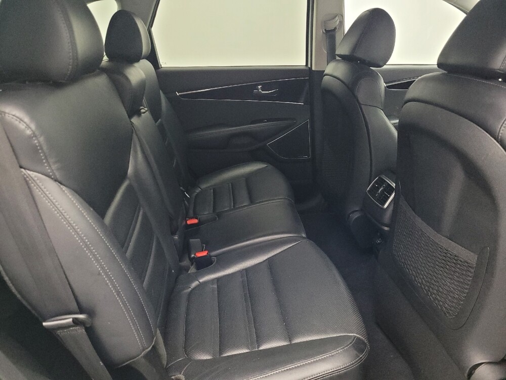 2020 Kia Sorento in Jacksonville, FL 32210 - 18085155 19