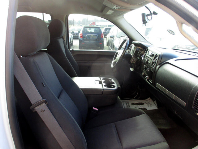 2011 Chevrolet Silverado 1500 in Oak Grove, MO 64075 - 18085157 10