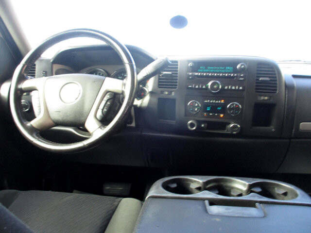 2011 Chevrolet Silverado 1500 in Oak Grove, MO 64075 - 18085157 12