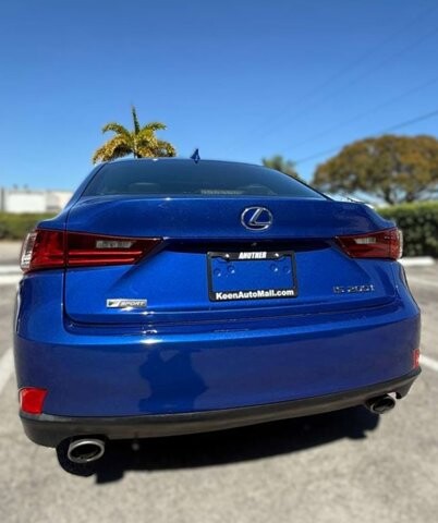 2016 Lexus IS 200t in Pompano Beach, FL 33064 - 18085164 4