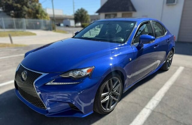 2016 Lexus IS 200t in Pompano Beach, FL 33064 - 18085164 5