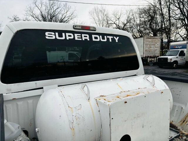 2014 Ford F350 in Harrisonburg, VA 22801 - 18085166 5