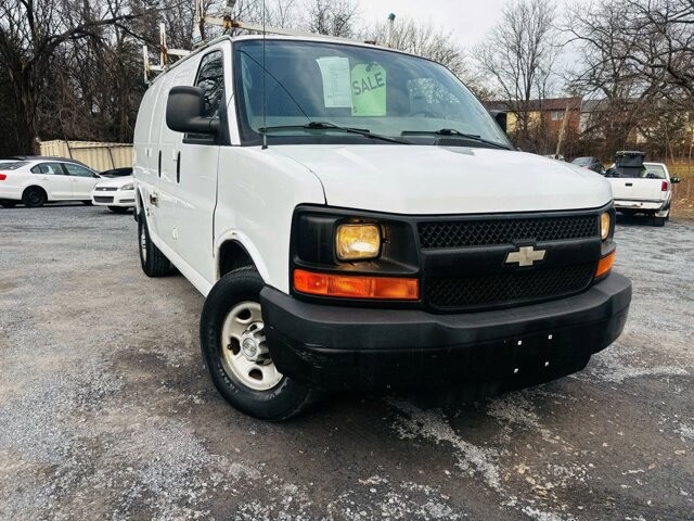 2008 Chevrolet Express 2500 in Harrisonburg, VA 22801 - 18085167